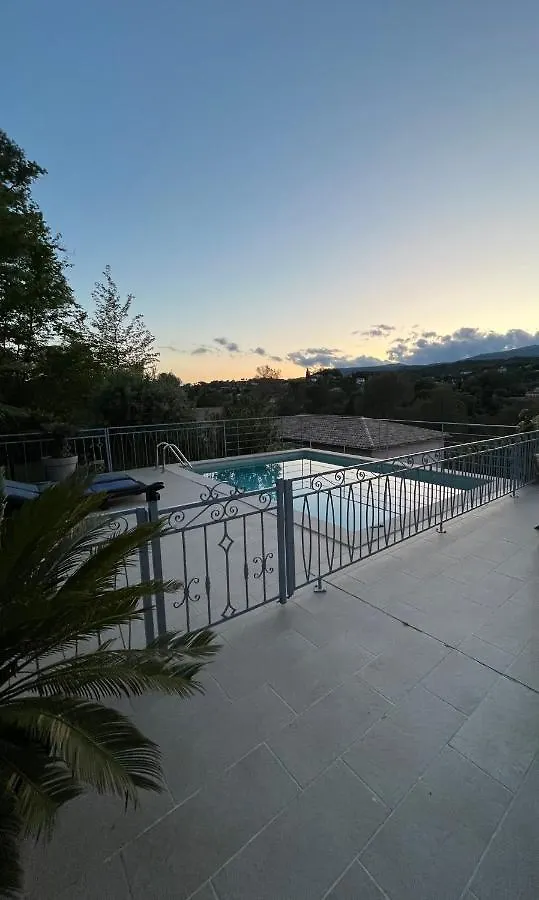 Appartement Villa D'Aurore Le Rouret 0*,